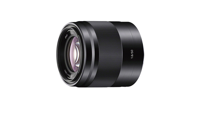 SEL135F18GM I Sony I Alpha Universe | Middle East and Africa