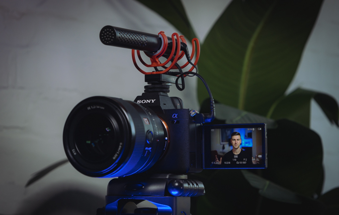 How To Set Up A Shot For Interviews Or YouTube Videos.
