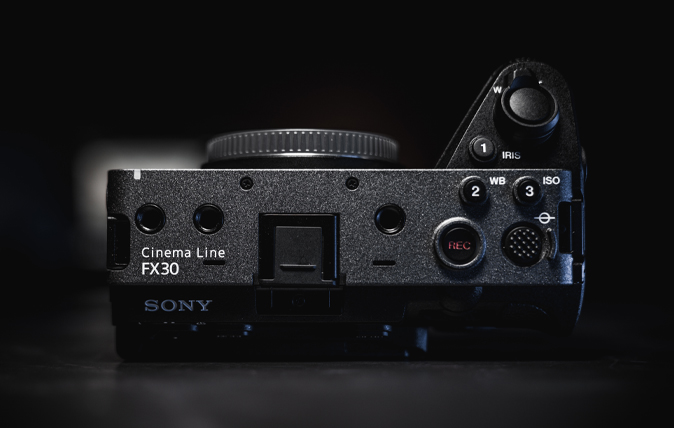 Leap into the world of filmmaking : FX30 Cinema Line