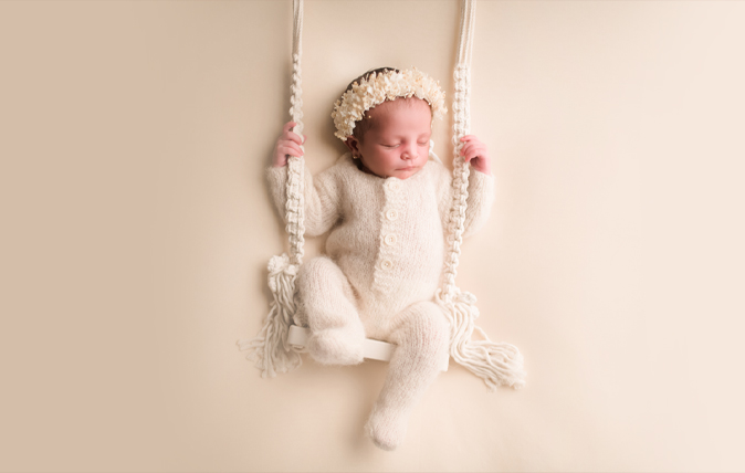 Photographing Newborns with Strobe Light