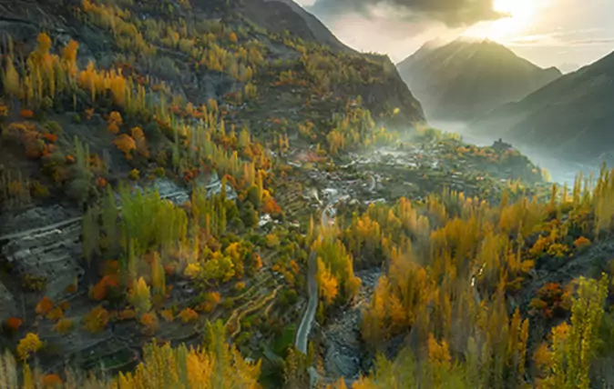Photography Workshop Autumn Blossom in Hunza